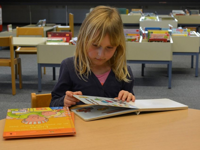 Child reading 