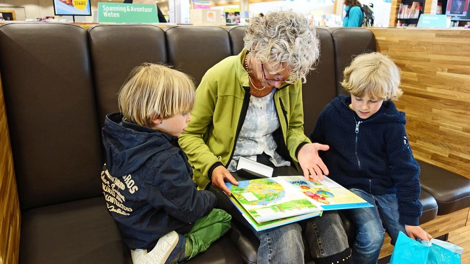 reading-to-children